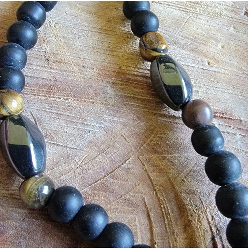 Black and Gold Hermatite and Lava Beaded Necklace with Triangle Pendant - Picture 3 of 7